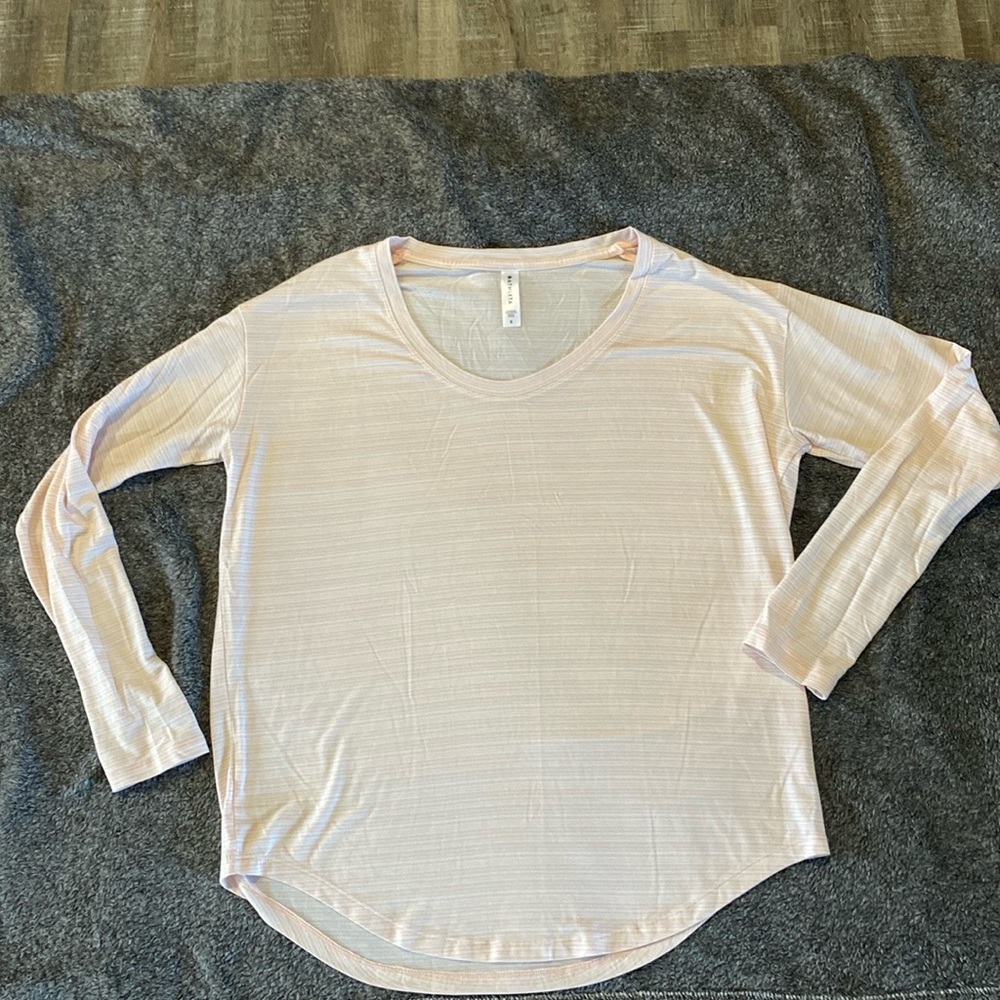 Athleta Cloudlight Stratus Striped Top Peachy Pink Size‎ Small #657835